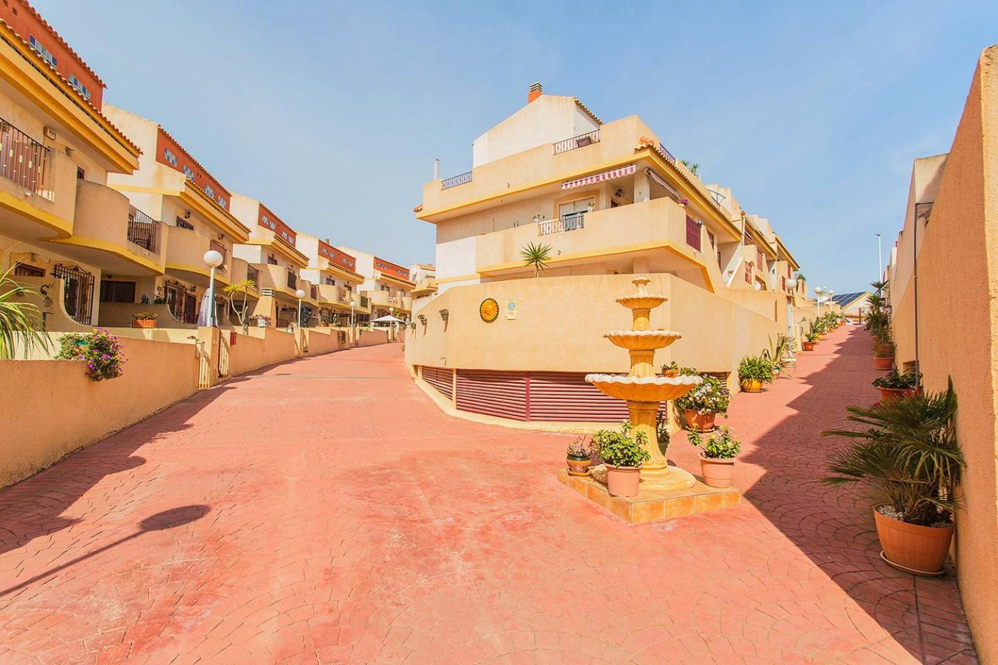 236 Sunny Duplex -Alicante Holiday โอริอุเอลา ภายนอก รูปภาพ