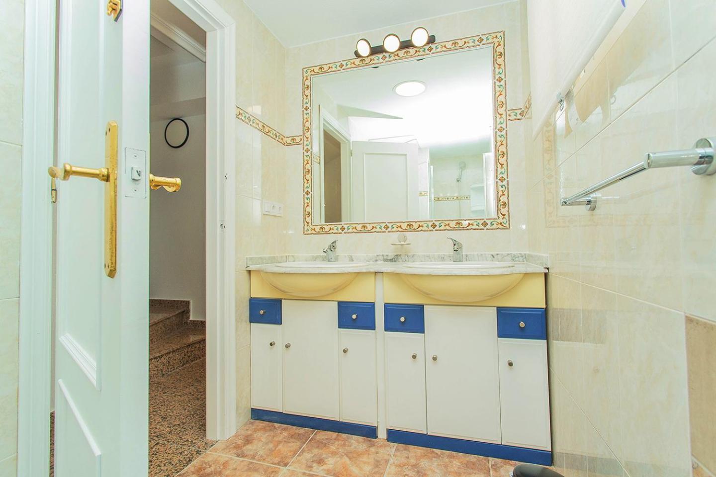 236 Sunny Duplex -Alicante Holiday โอริอุเอลา ภายนอก รูปภาพ