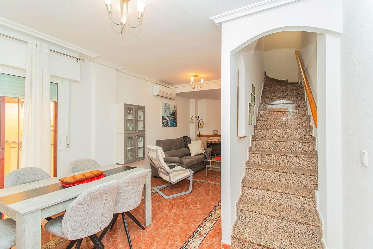 236 Sunny Duplex -Alicante Holiday โอริอุเอลา ภายนอก รูปภาพ
